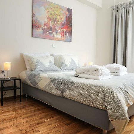 Metro Fix Cosy Apartment Atenas Exterior foto